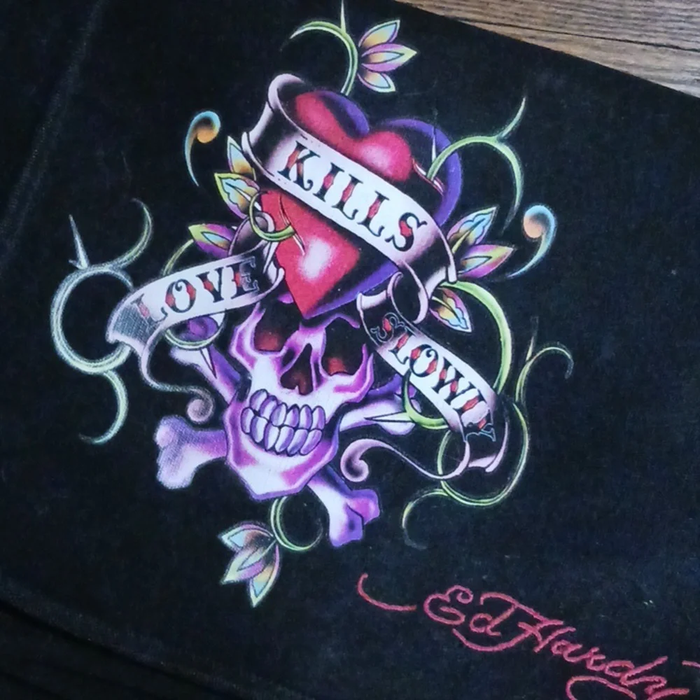 ED HARDY Laptop Case Love Kills Slowly Mint Condition w/Pockets & Strap